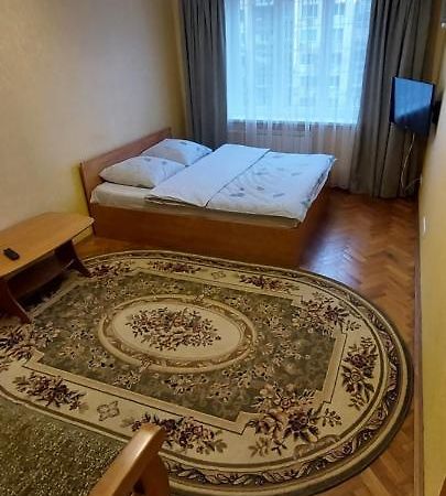 Apartment On Patriarkha Mstyslava Skrypnyka Street Kijów Zewnętrze zdjęcie