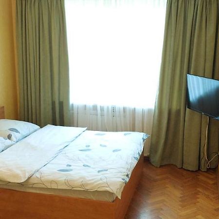 Apartment On Patriarkha Mstyslava Skrypnyka Street Kijów Zewnętrze zdjęcie