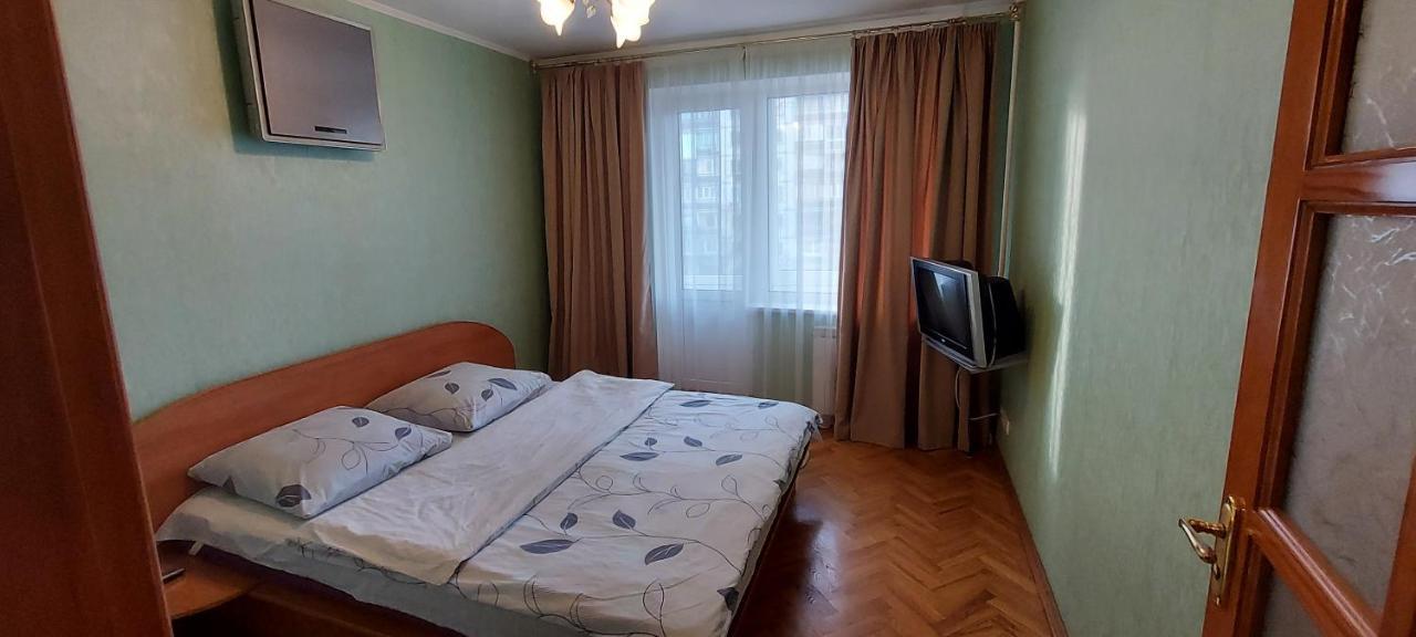 Apartment On Patriarkha Mstyslava Skrypnyka Street Kijów Zewnętrze zdjęcie